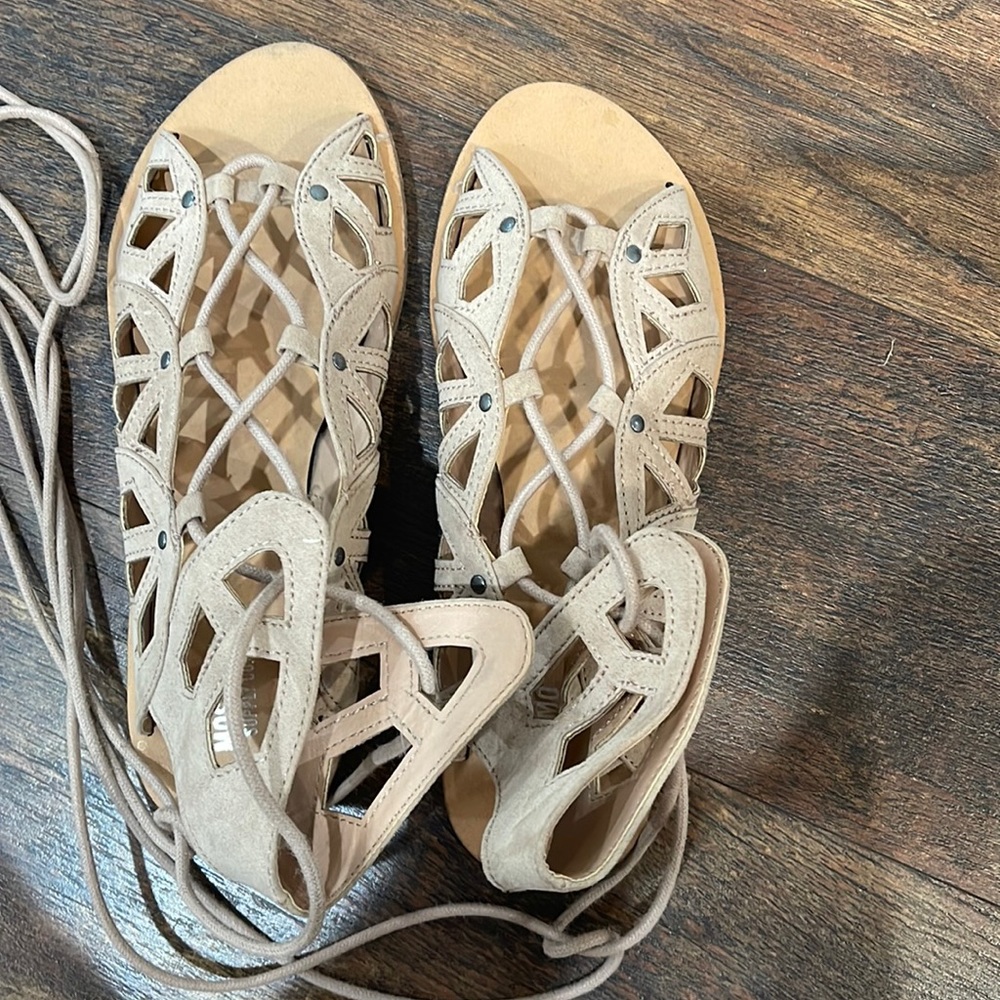 mossimo supply gladiator sandals